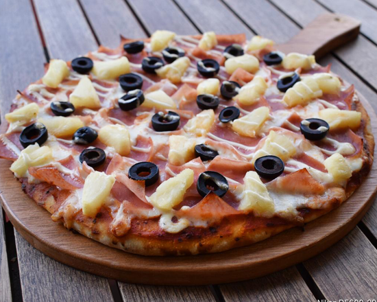 Pizza Hawaiana